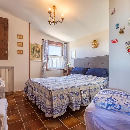 House Tres Molas -marrizza Sorso